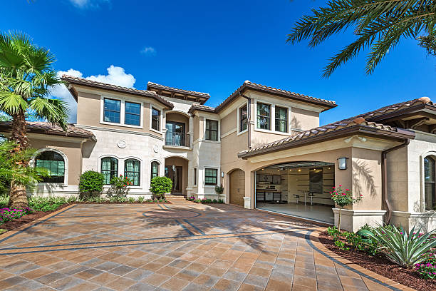 Best Interlocking Driveway Pavers  in Hudson, FL